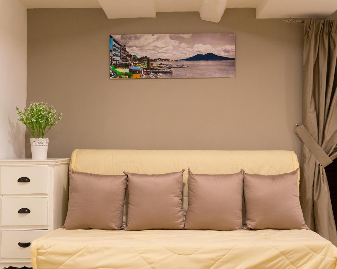 נאפולי Reginella Duomo Apartment מראה חיצוני תמונה
